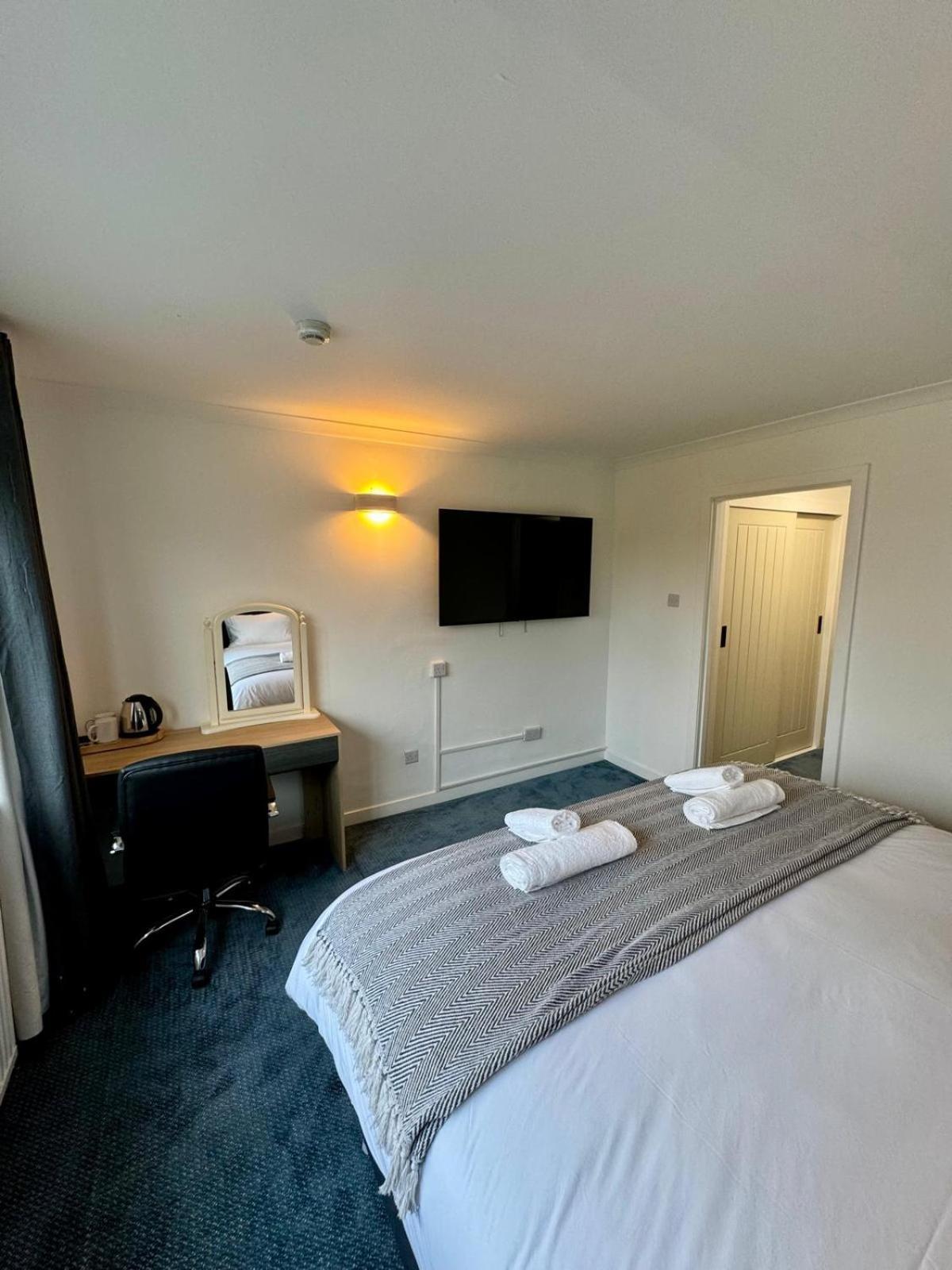 Newly Renovated Cozy Rooms In Fife フレウチー エクステリア 写真